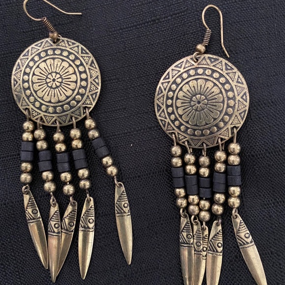 3 Pairs of Gold Tone Dangle Earrings - Picture 2 of 4